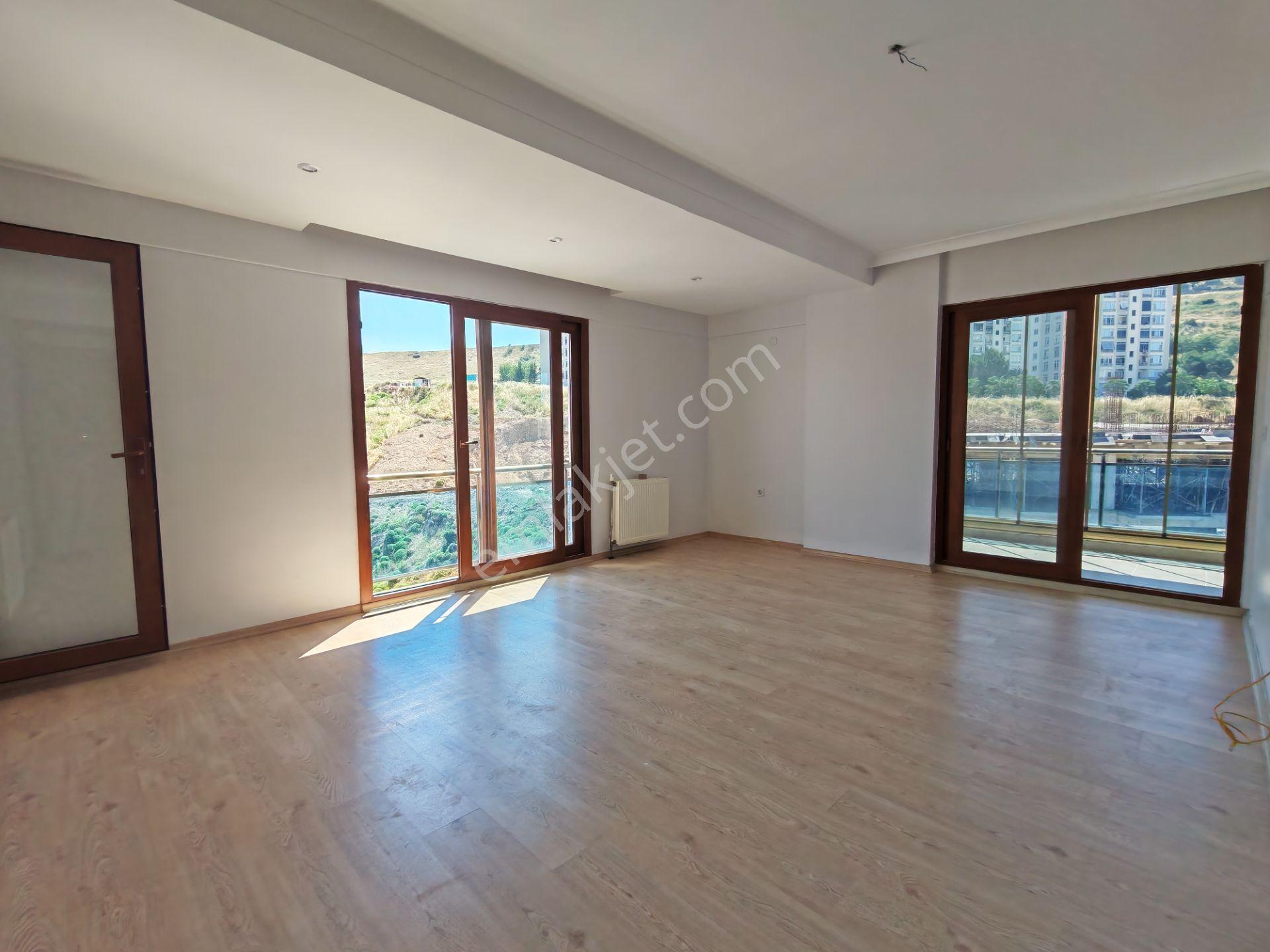 Çiğli Atatürk Mahallesi Site İçinde 2+1 Kiralık Daire - Görsel 11