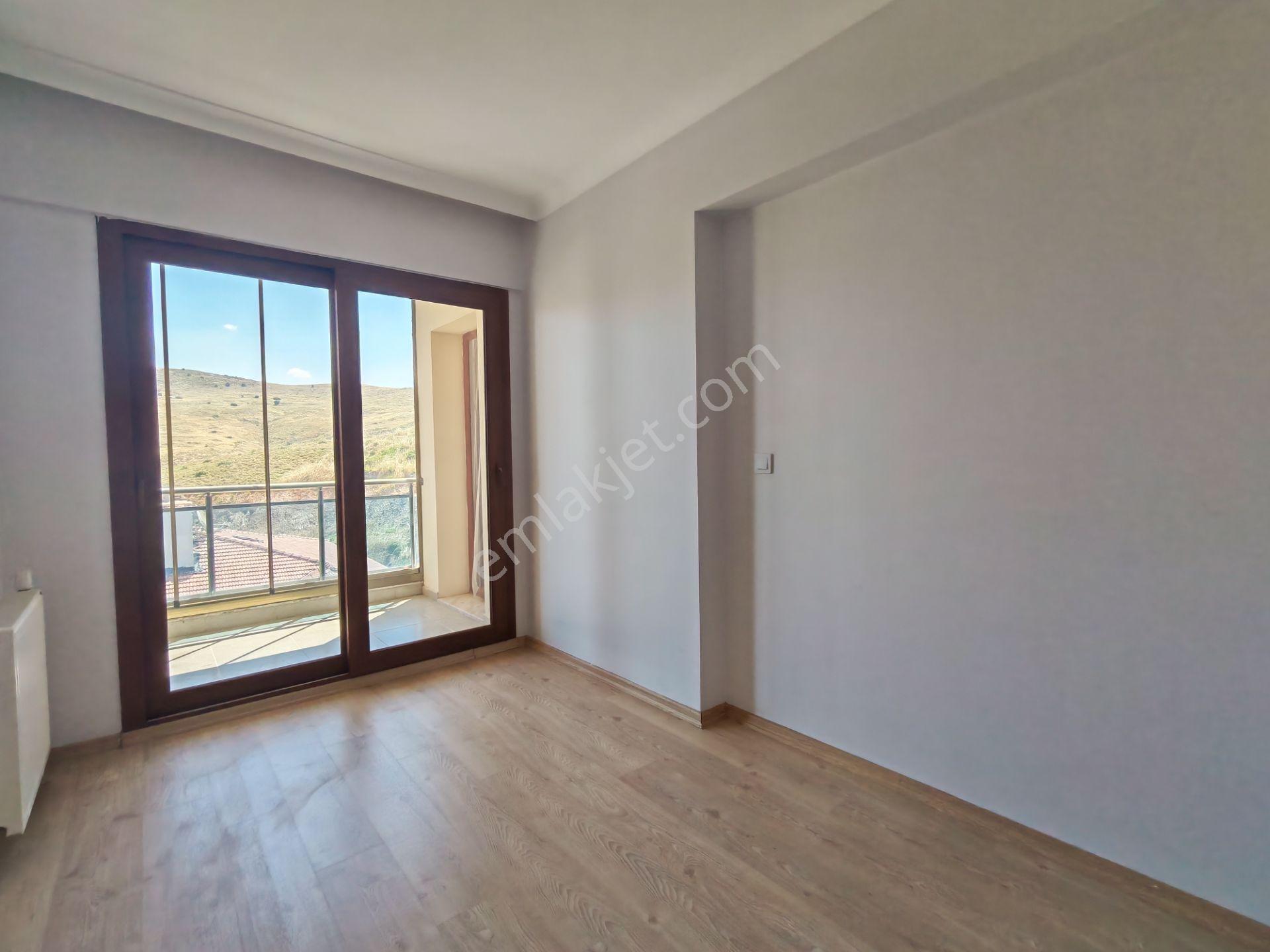Çiğli Atatürk Mahallesi Site İçinde 2+1 Kiralık Daire - Görsel 29