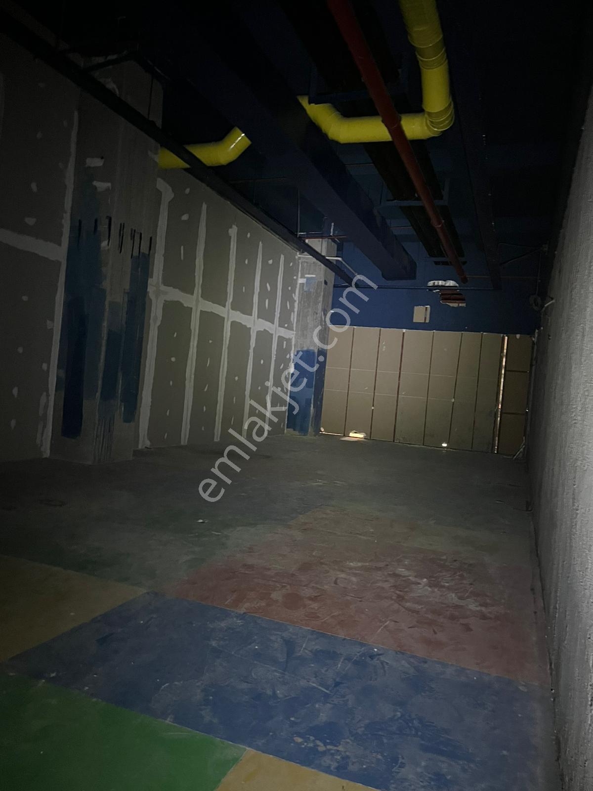 Eyüp Park Avm Yemek Katında 100 M² Kiralık Dükkan Yoğun Ziyaret - Görsel 2