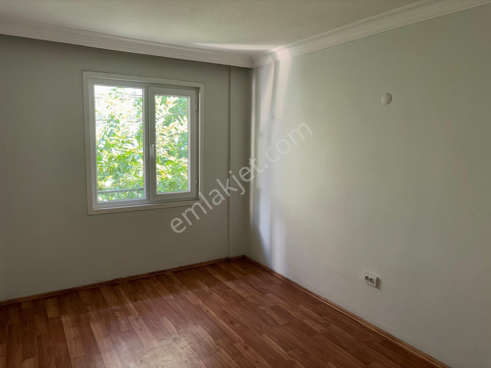 Karşıyaka Alaybey'de Merkezi Konumda Kiralık 2+1 Daire - Görsel 16