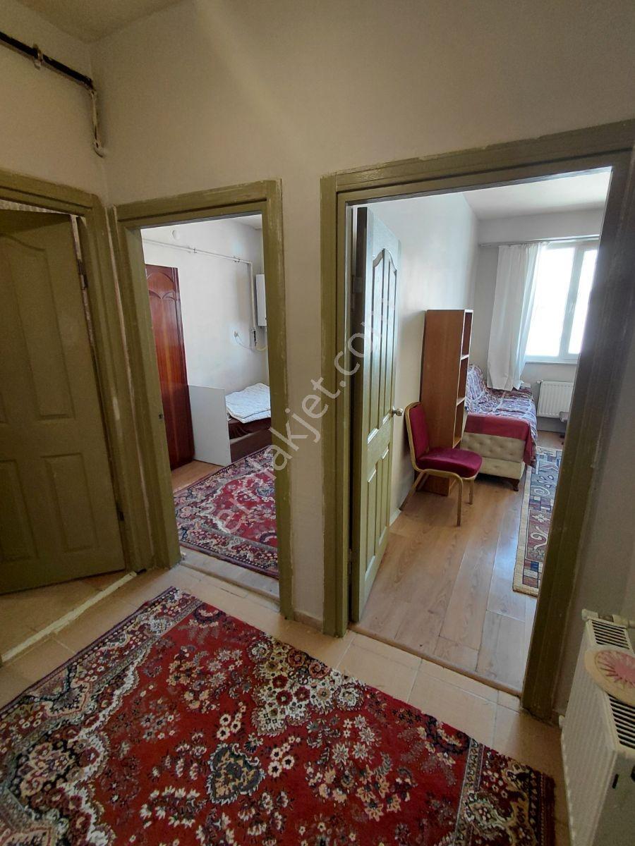 Kaymen Emlak Kiralık Anadolu Ünv Yakın 1+1 Full Eşyalı Balkonlu - Görsel 2