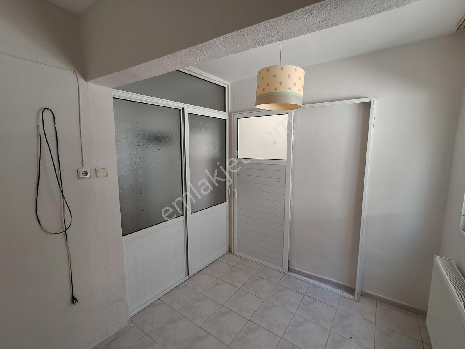 Bayraklı Tepekule'de Kiralık 3+1 Daire - Görsel 22
