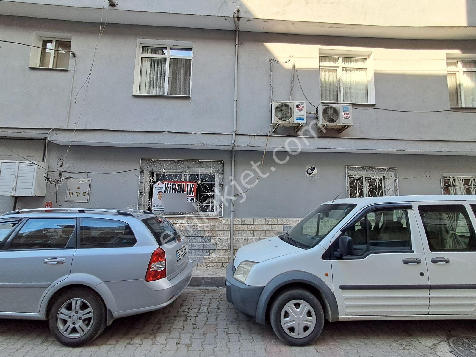 Bayraklı Tepekule'de Kiralık 3+1 Daire