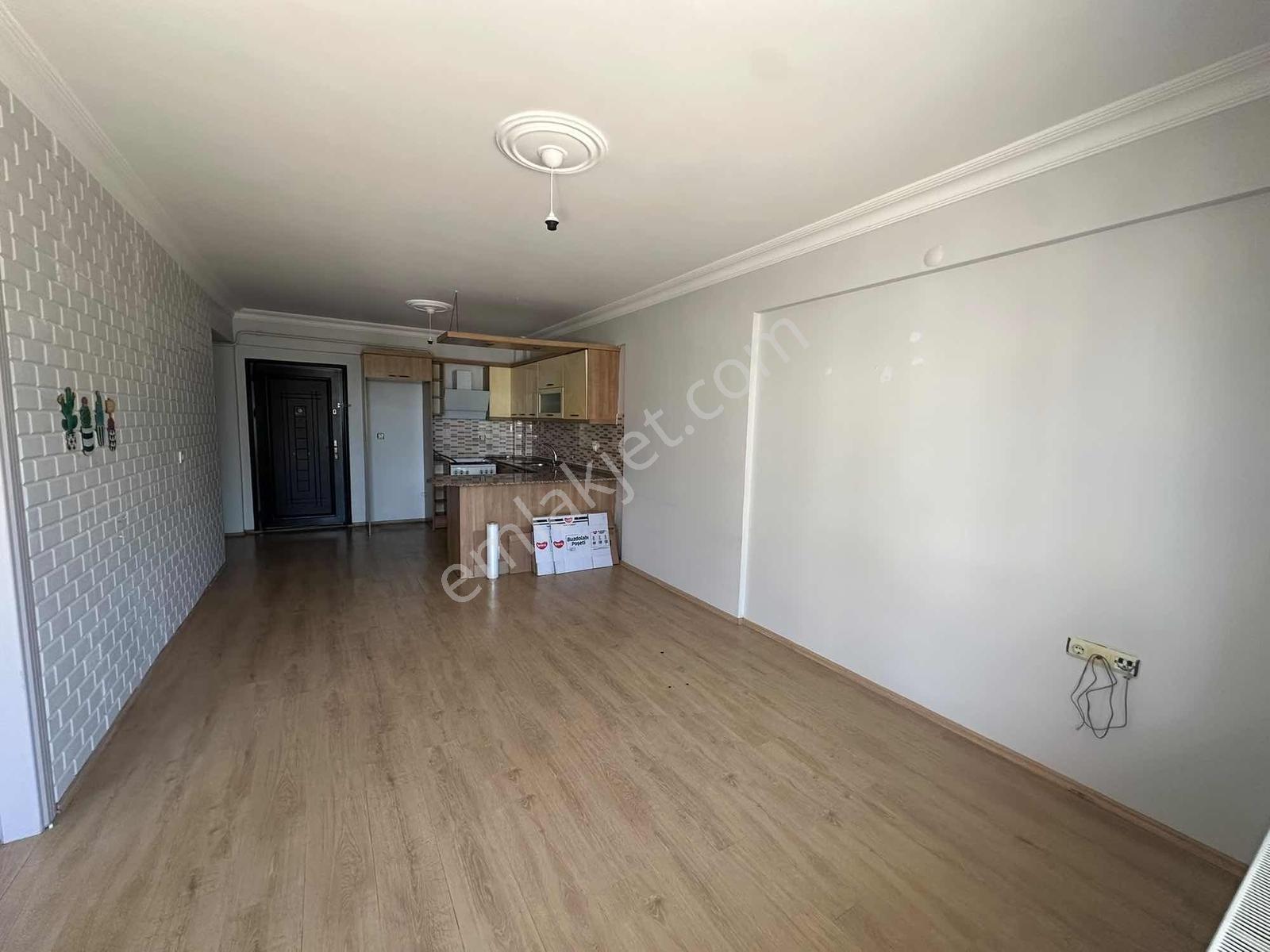 Satılık 2+1 Daire Kampüs Yolu Üzerinde -remax İlknur Doğan - Görsel 16