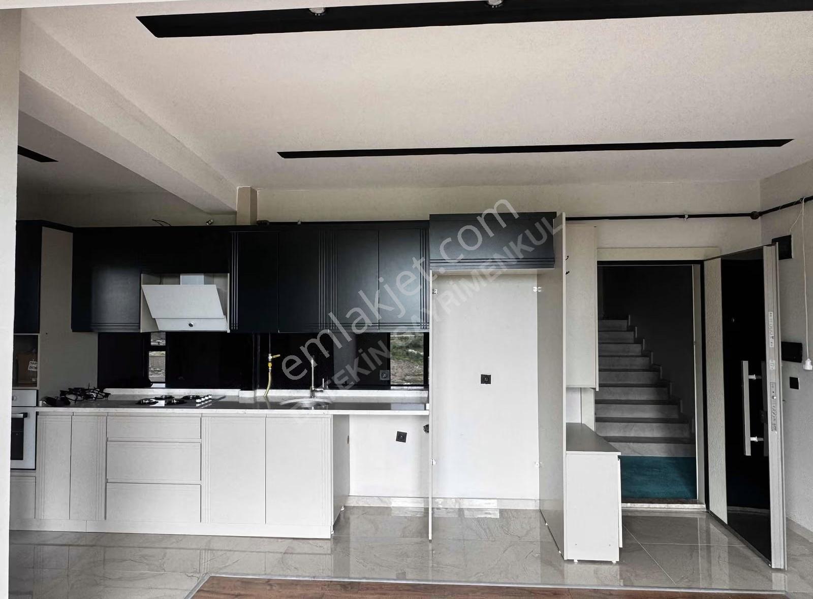 Gültepe Mahalesinde Kiralık Sıfır 1+1 Daire - Görsel 10