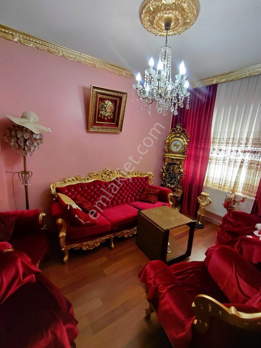 Kaymen Emlak Kiralık Işıklar Mh 2+0 Lüx Ful Eşyalı Arakat Balkon