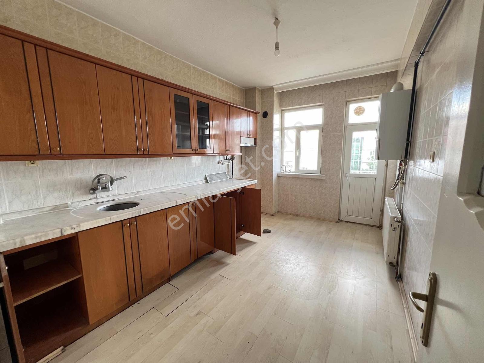 Çizgi Aks Gayrimenkul__ Ereğlikapı Mahallesi Geniş Daire - Görsel 35