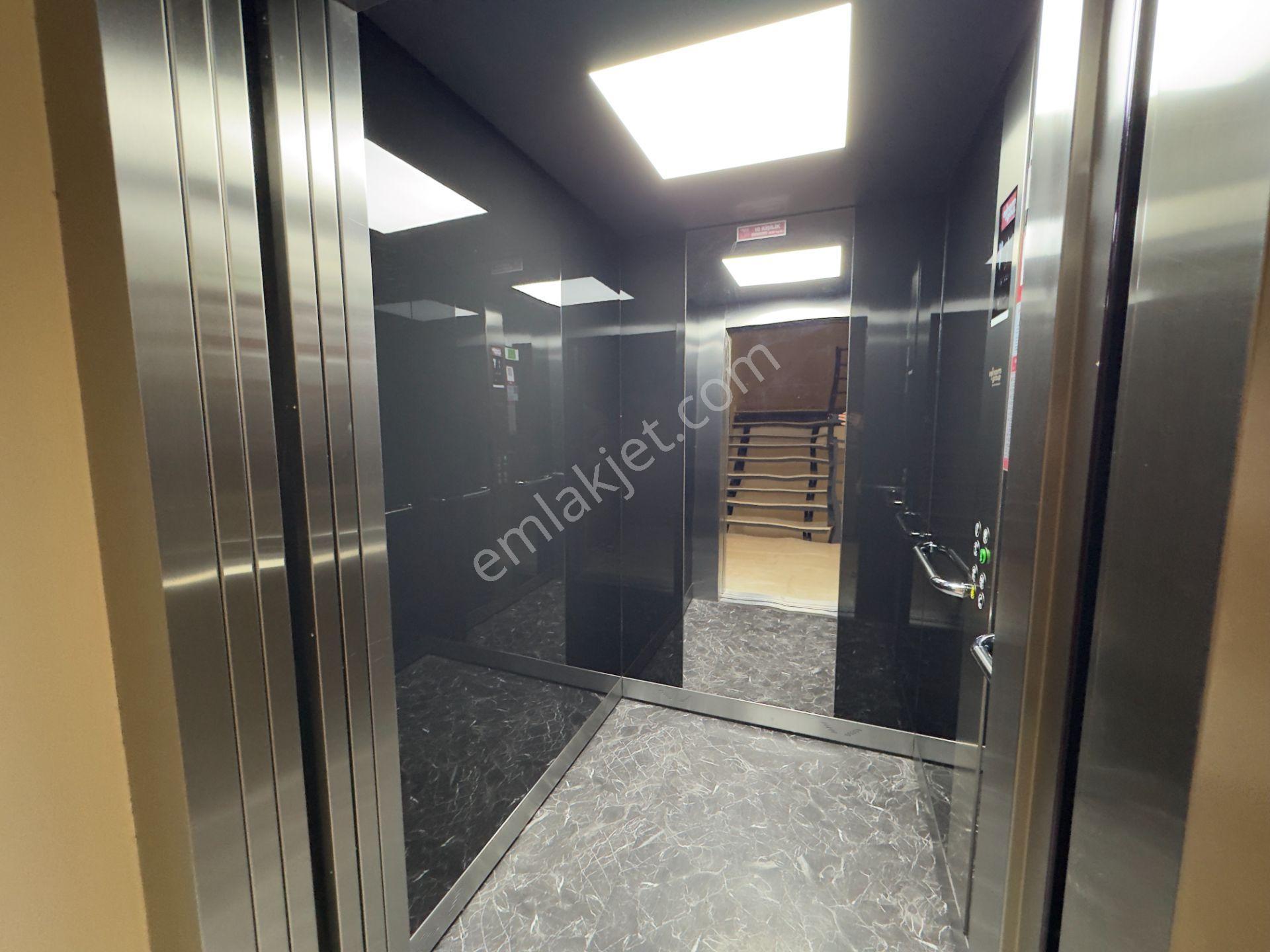 Privatus Verus’ta 3+1 Çatı Dubleks Kiralık - Görsel 27