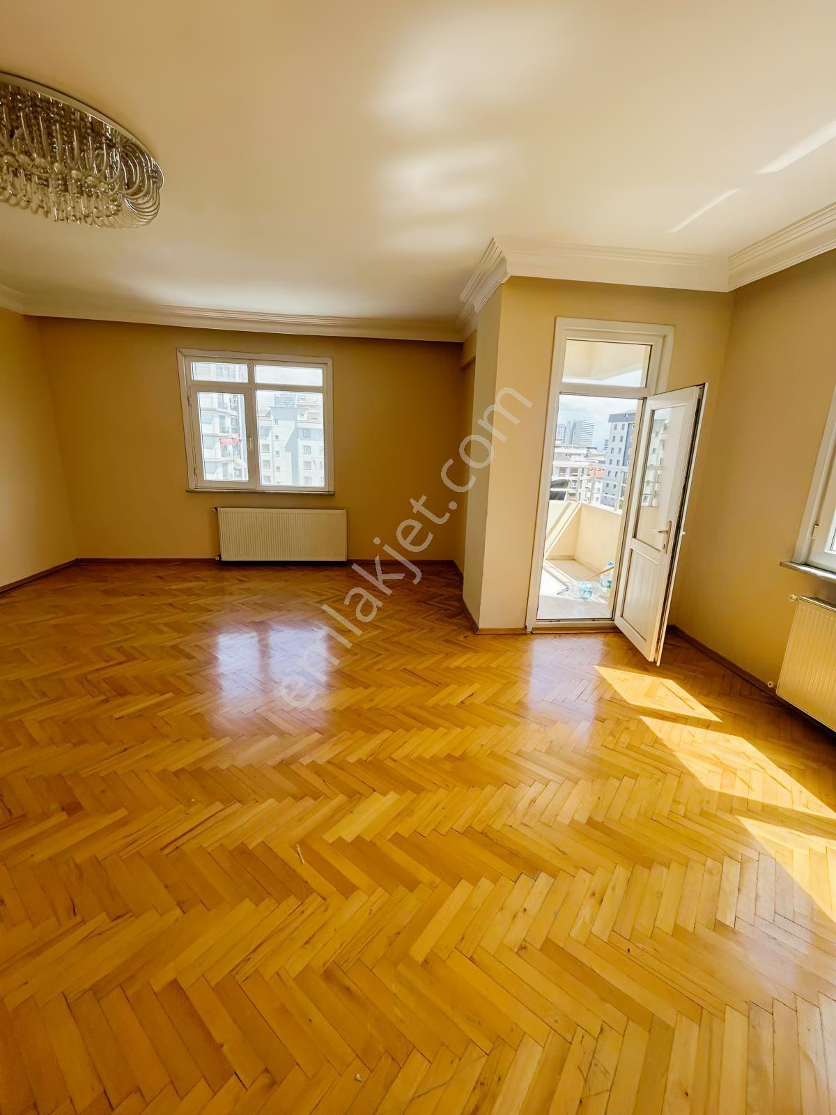 Maltepe'de 3+1 Geniş Kullanışlı Daire - Görsel 5