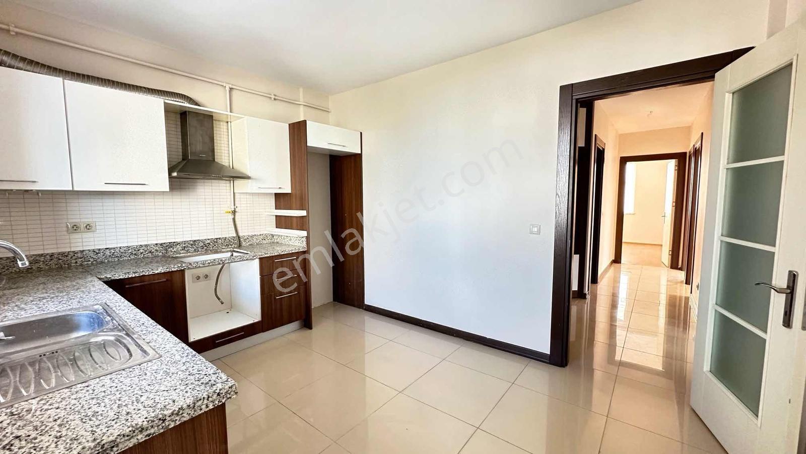 Geçit Mahallesinde Kiralık 3+1 Ara Kat Daire - Görsel 15