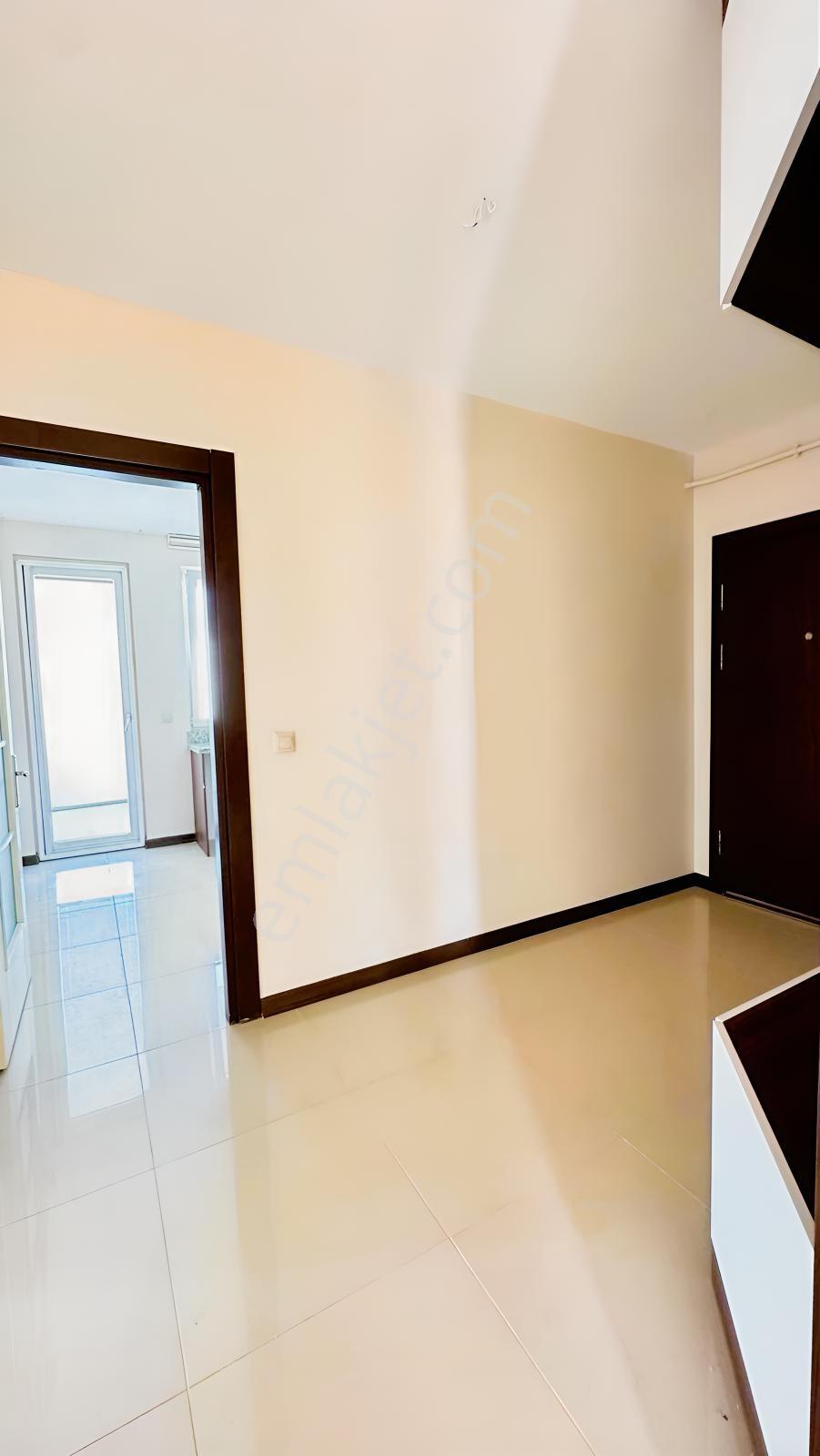 Geçit Mahallesinde Kiralık 3+1 Ara Kat Daire - Görsel 28