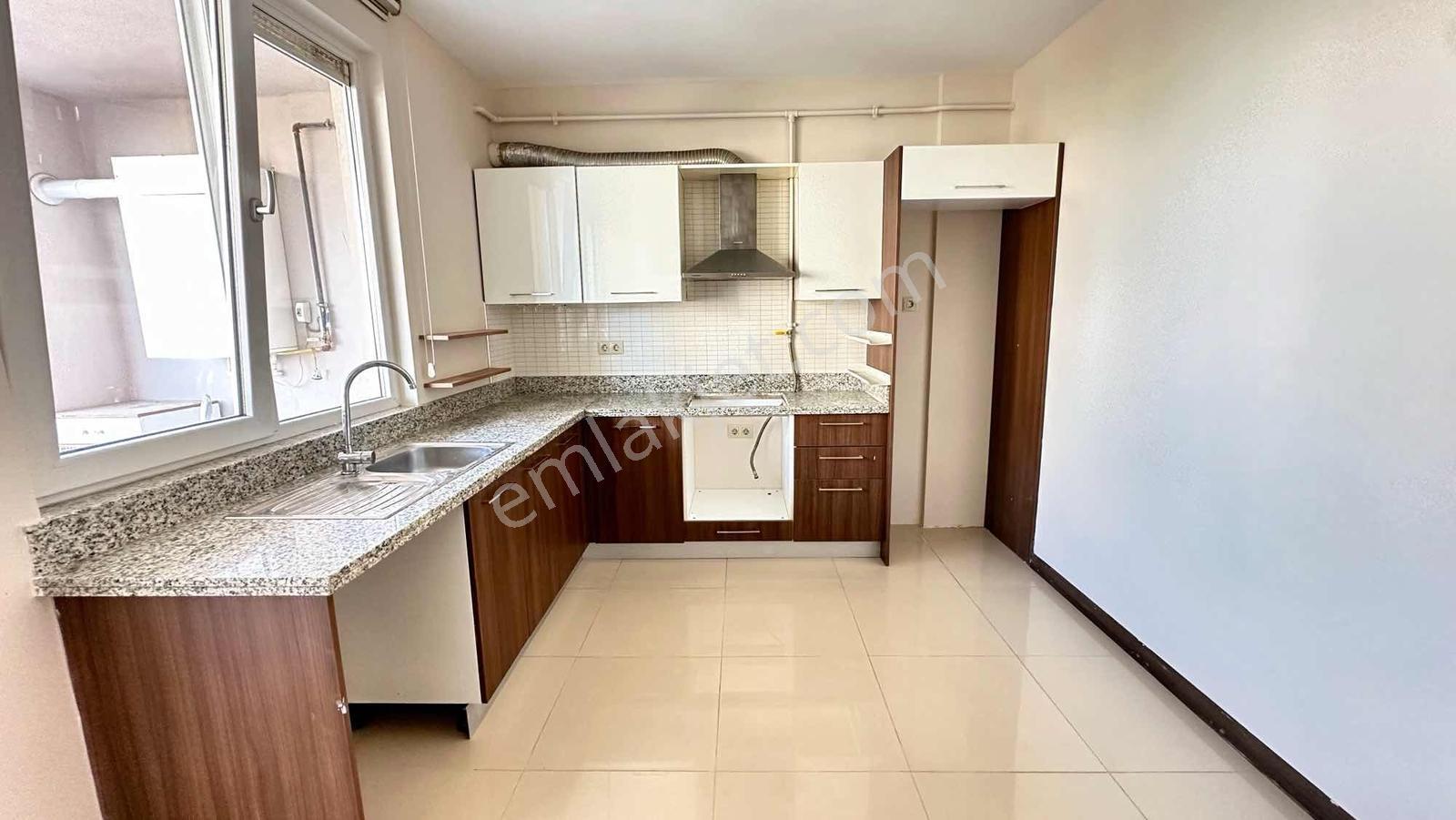 Geçit Mahallesinde Kiralık 3+1 Ara Kat Daire - Görsel 11