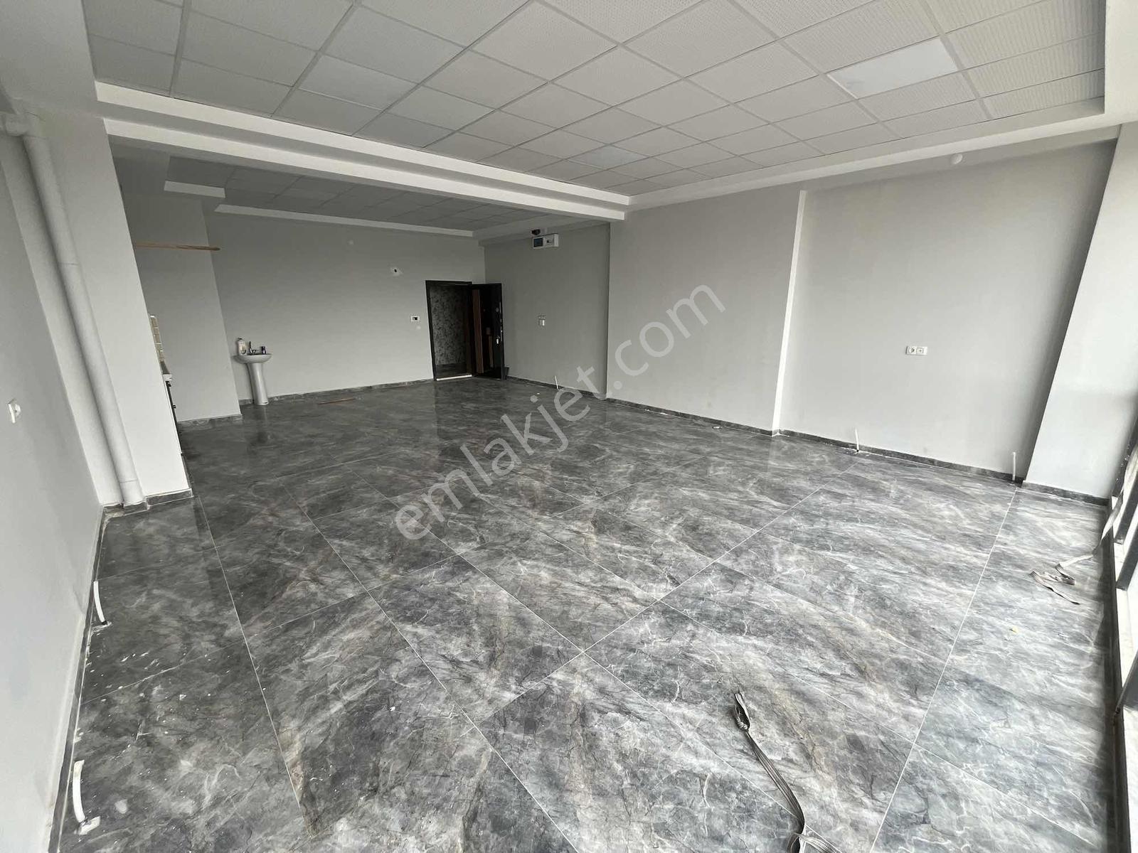 Mülk Emlak Ofisinden Kiralık Ofisler Kaçırılmaz Fırsatlar - Görsel 15