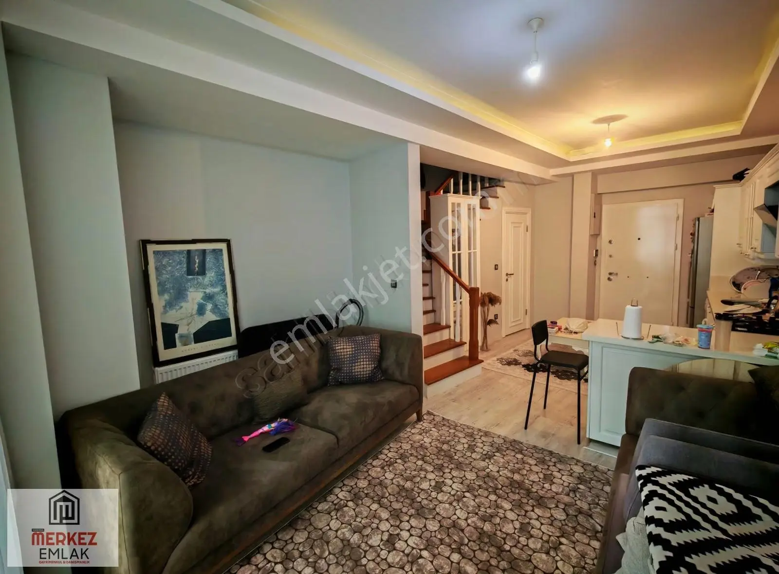 Başiskele Zeray Güneşi 2+1 Eşyalı Kiralık Daire - Görsel 3