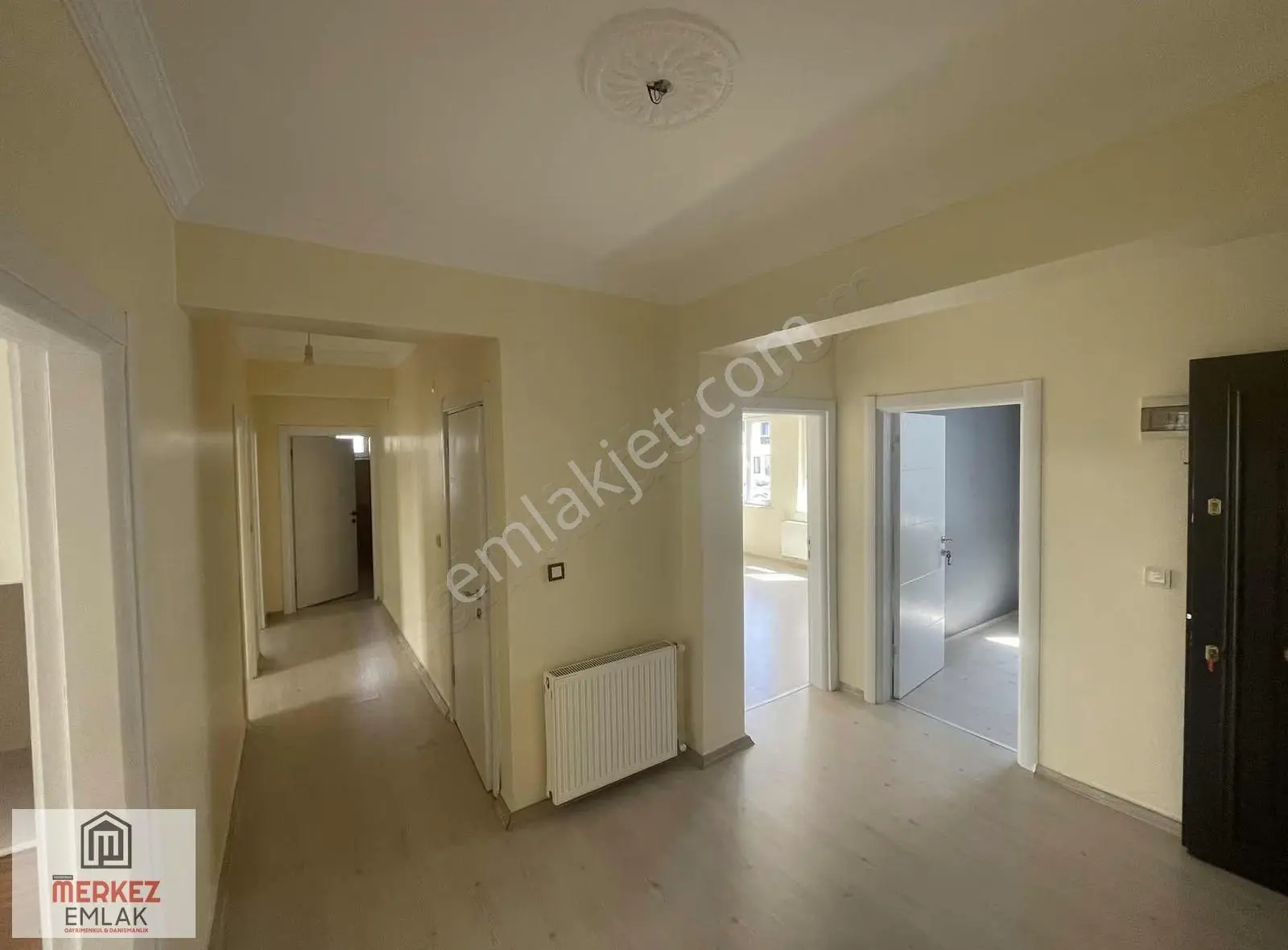 Başiskele Atatürk Cad.kiralık 3,5+1 Arakat Daire - Görsel 5
