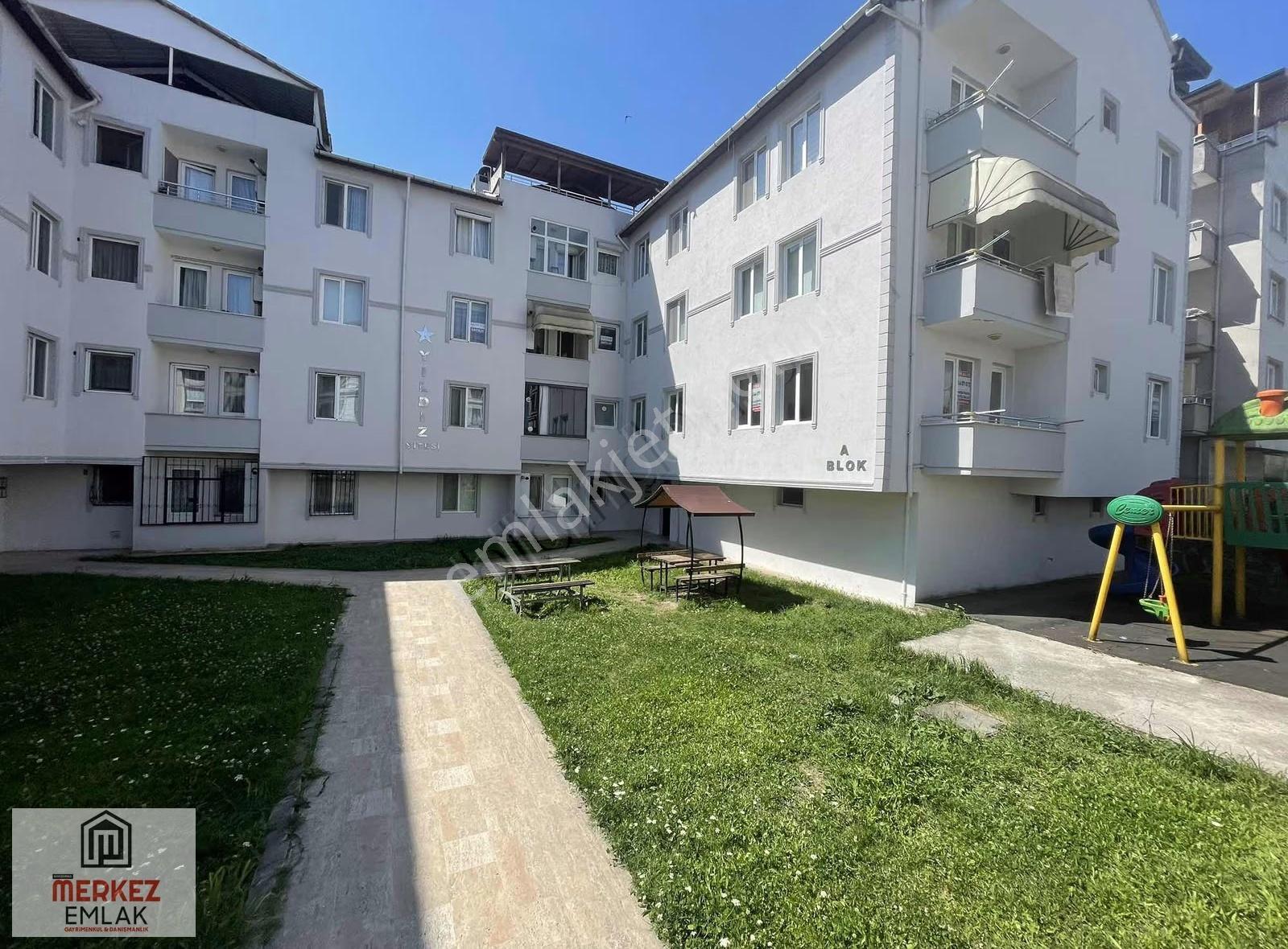 Başiskele Atatürk Cad.kiralık 3,5+1 Arakat Daire