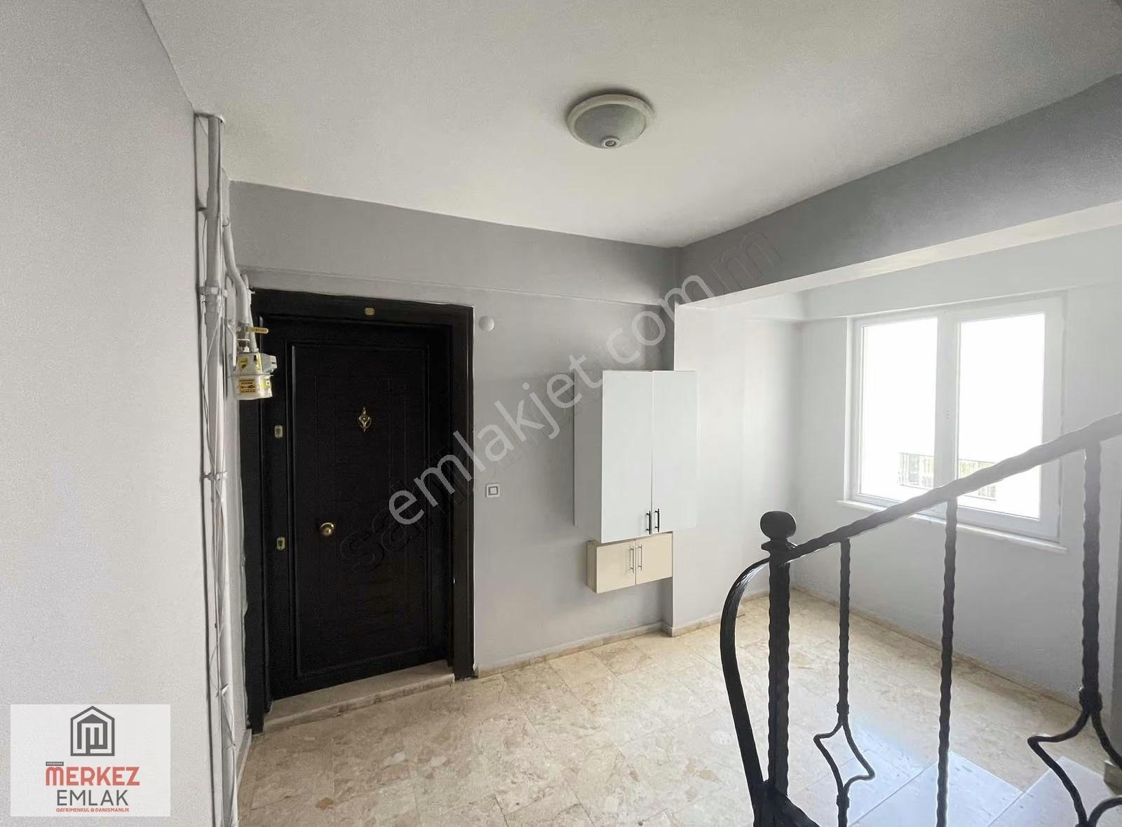 Başiskele Atatürk Cad.kiralık 3,5+1 Arakat Daire - Görsel 13