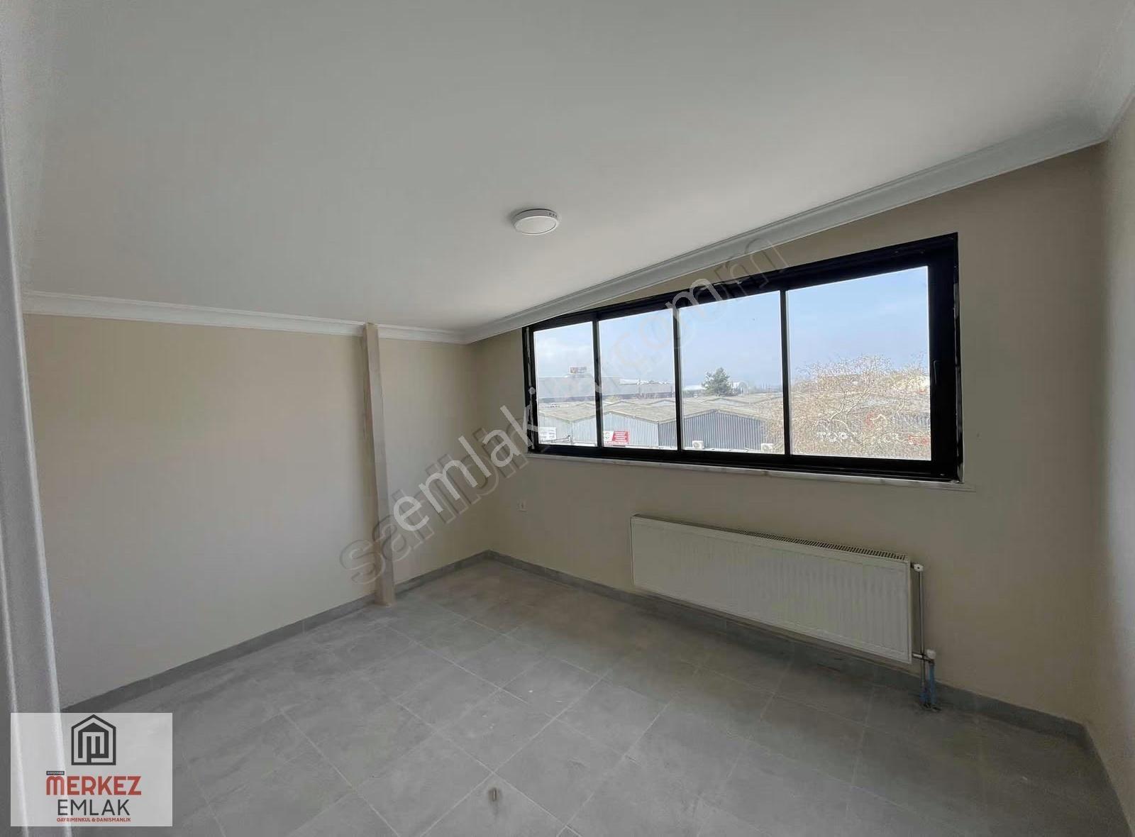 İzmit 42 Evler Mahallesinde Kiralık 1+1 Daireler - Görsel 10
