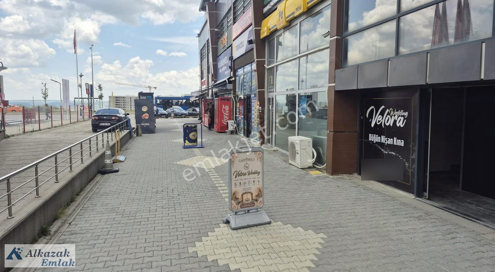 Yapracık Toki Çarşıda Caddeyunus Avm'de Satılık Dükkan - Görsel 3