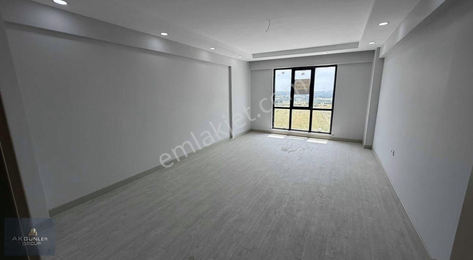 Site İçerisinde Doğayla İç İçe Satılık 3+1 7/24 Güvenlik - Görsel 25