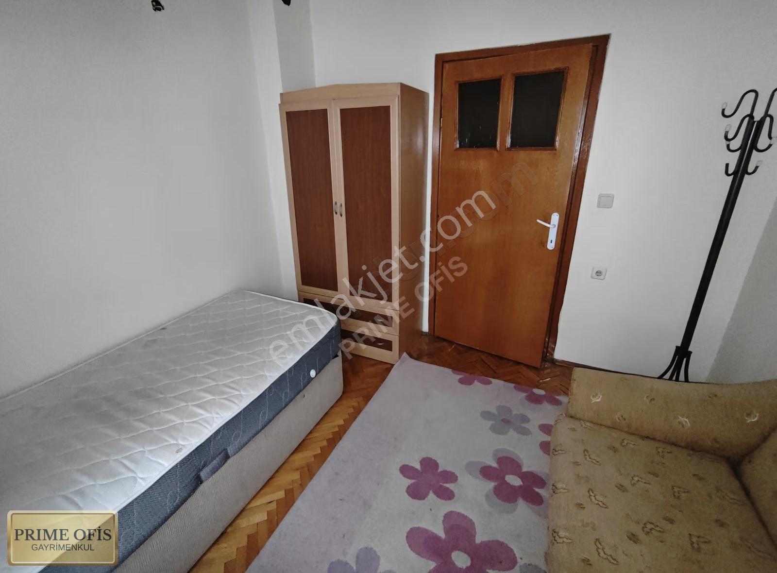 Ayvalı Cad. Üzerinde Eşyalı Kiralık 3+1 Geniş Daire - Görsel 32