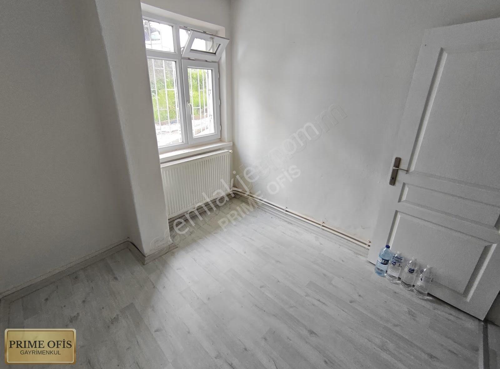 Ayvalı Mah.de Cadde Üzerinde Kiralık 3+1 Giriş Daire - Görsel 7