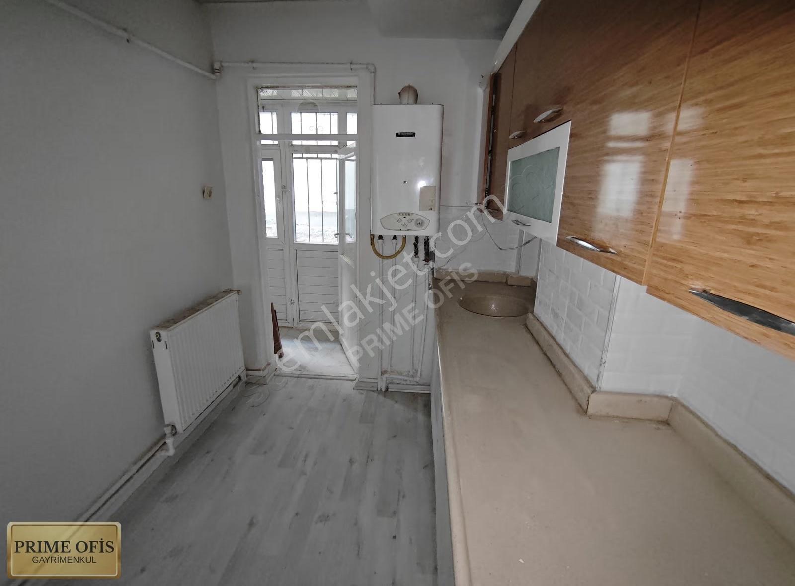 Ayvalı Mah.de Cadde Üzerinde Kiralık 3+1 Giriş Daire - Görsel 31