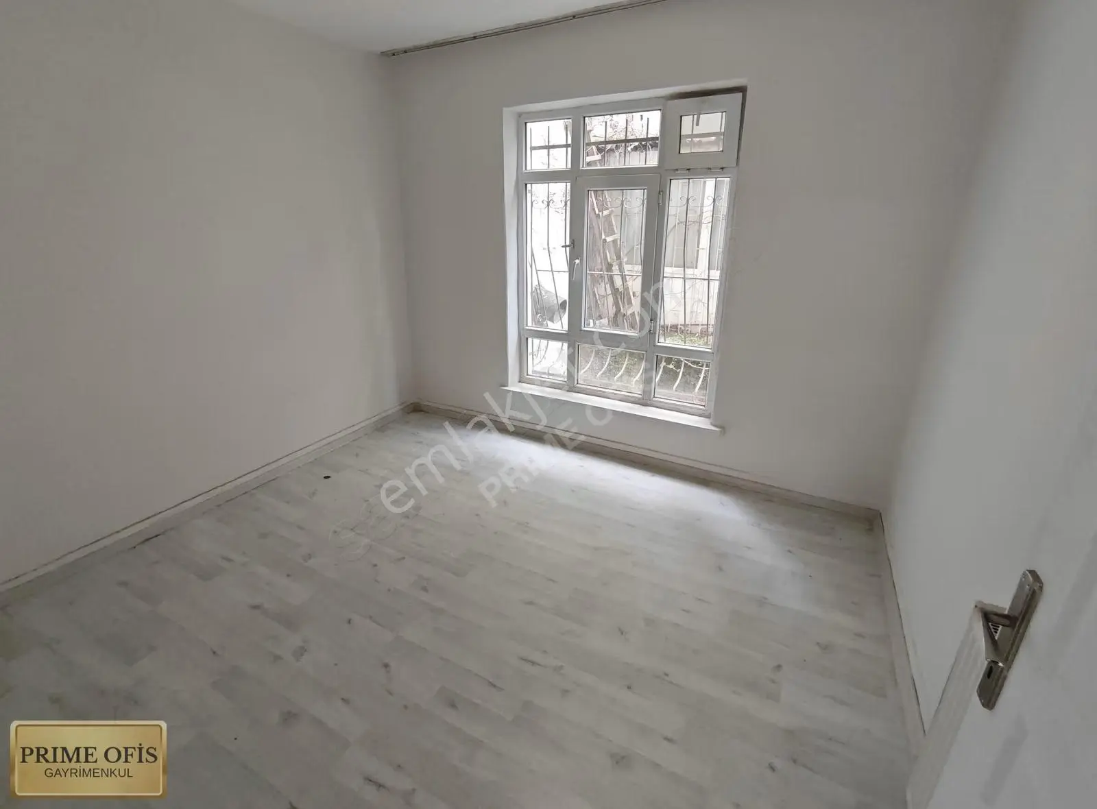 Ayvalı Mah.de Cadde Üzerinde Kiralık 3+1 Giriş Daire - Görsel 4