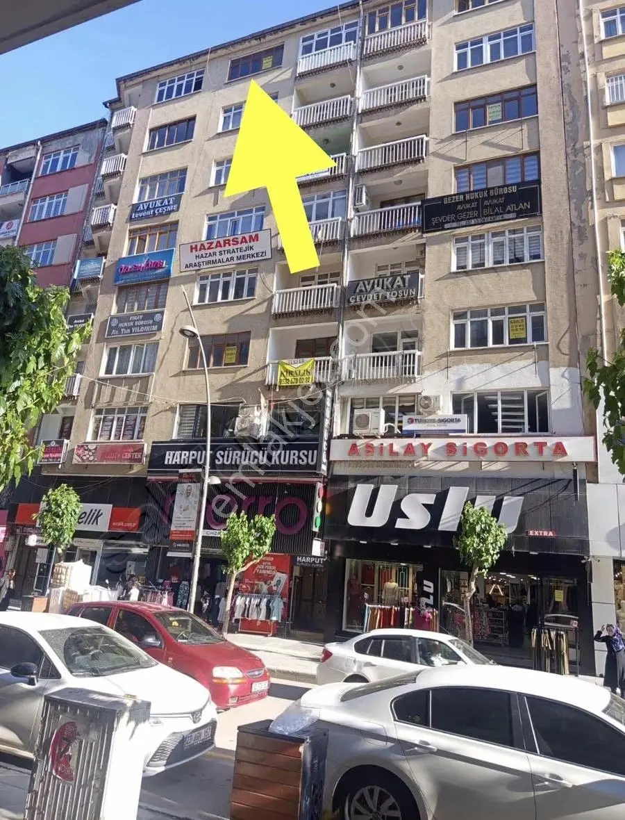 Elazığın Kalbinde Gazi Caddesinde Değerli Yatırım Fırsatı
