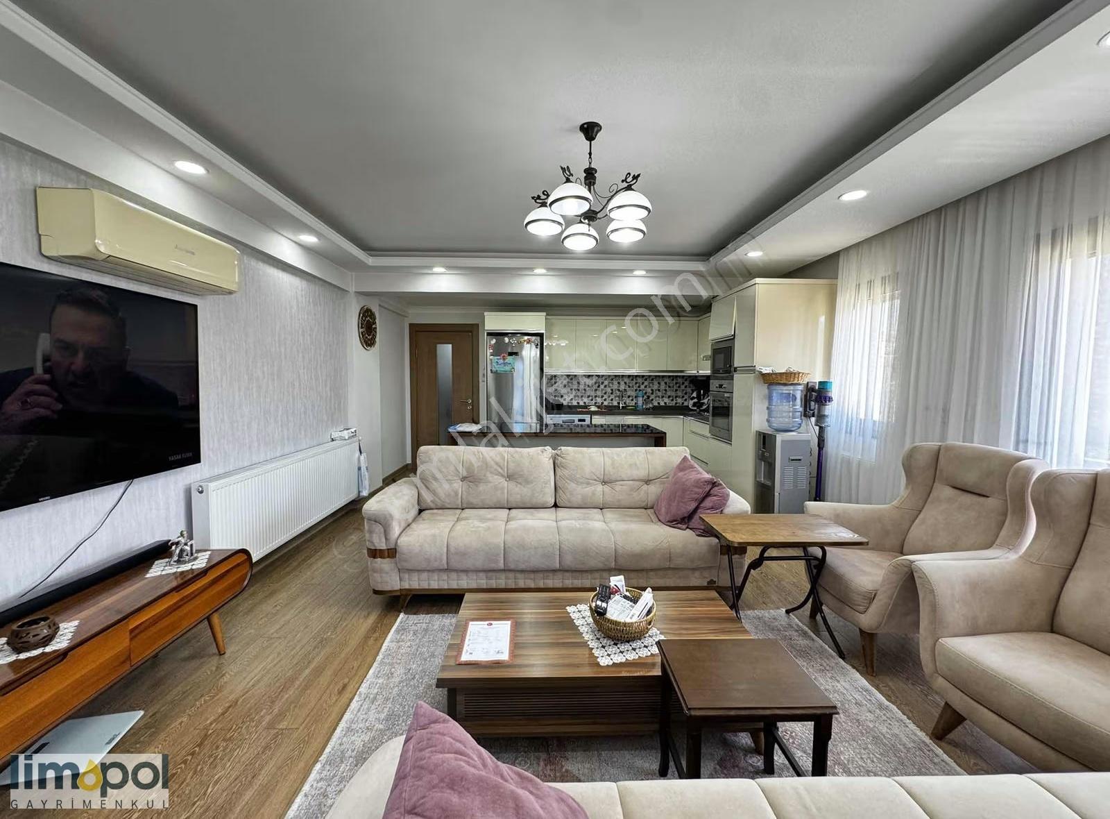 Tuzlada Sahile Yakın Konumda 3+1 150 M2 Geniş,şık Satılık Daire - Görsel 21