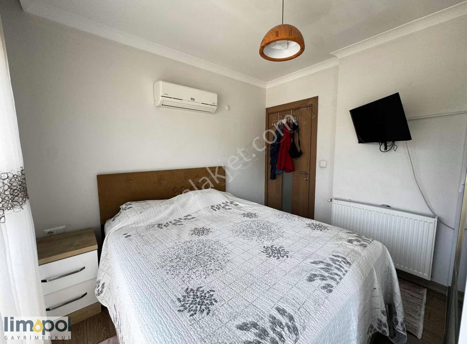 Tuzlada Sahile Yakın Konumda 3+1 150 M2 Geniş,şık Satılık Daire - Görsel 9
