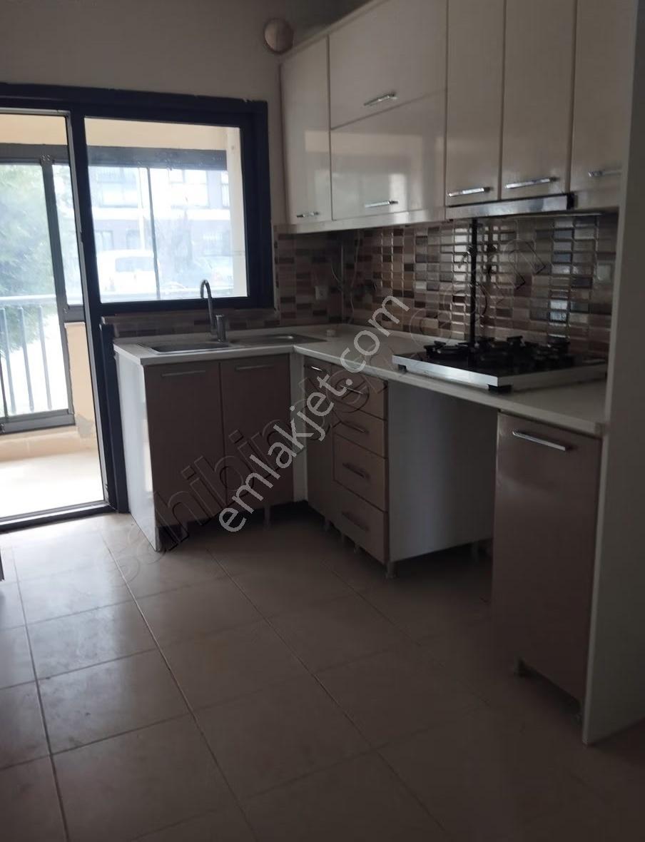 Gödene'de 2+1 Giriş Kat Kiralık Daire - Görsel 2