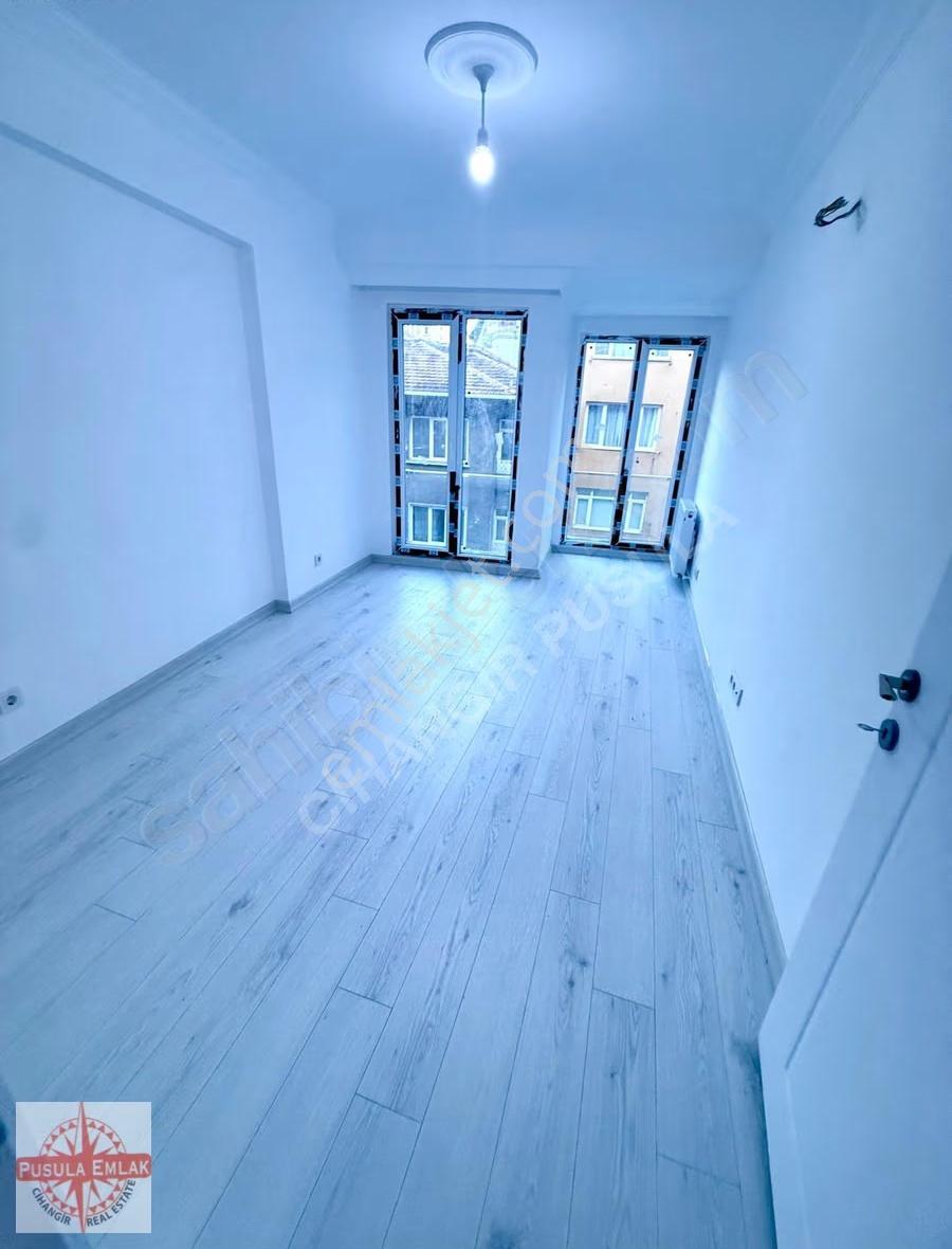 Cihangir Yeni Binada Kiralık 1+1 Daire - 45m² - Görsel 6