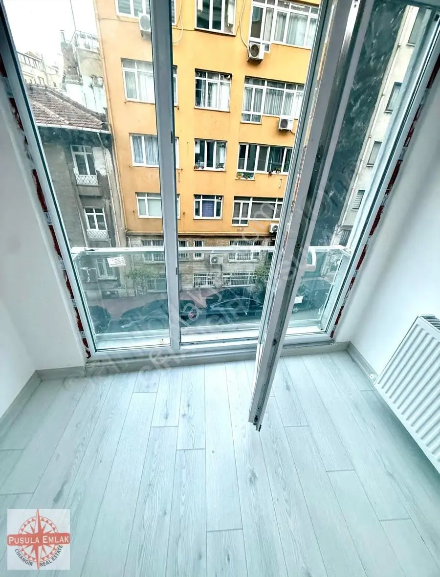 Cihangir Yeni Binada Kiralık 1+1 Daire - 45m² - Görsel 2