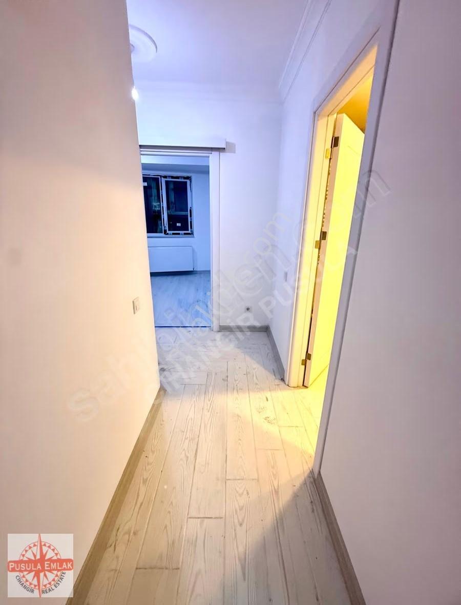 Cihangir Yenibina'da 1+1 Kiralık Daire - 45m² Net - Görsel 8
