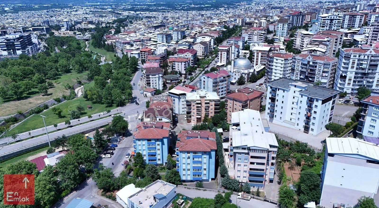 Bağlaraltında Bahçe Manzaralı, Siteiçi, Isı Yalıtımlı Masrafsız - Görsel 17