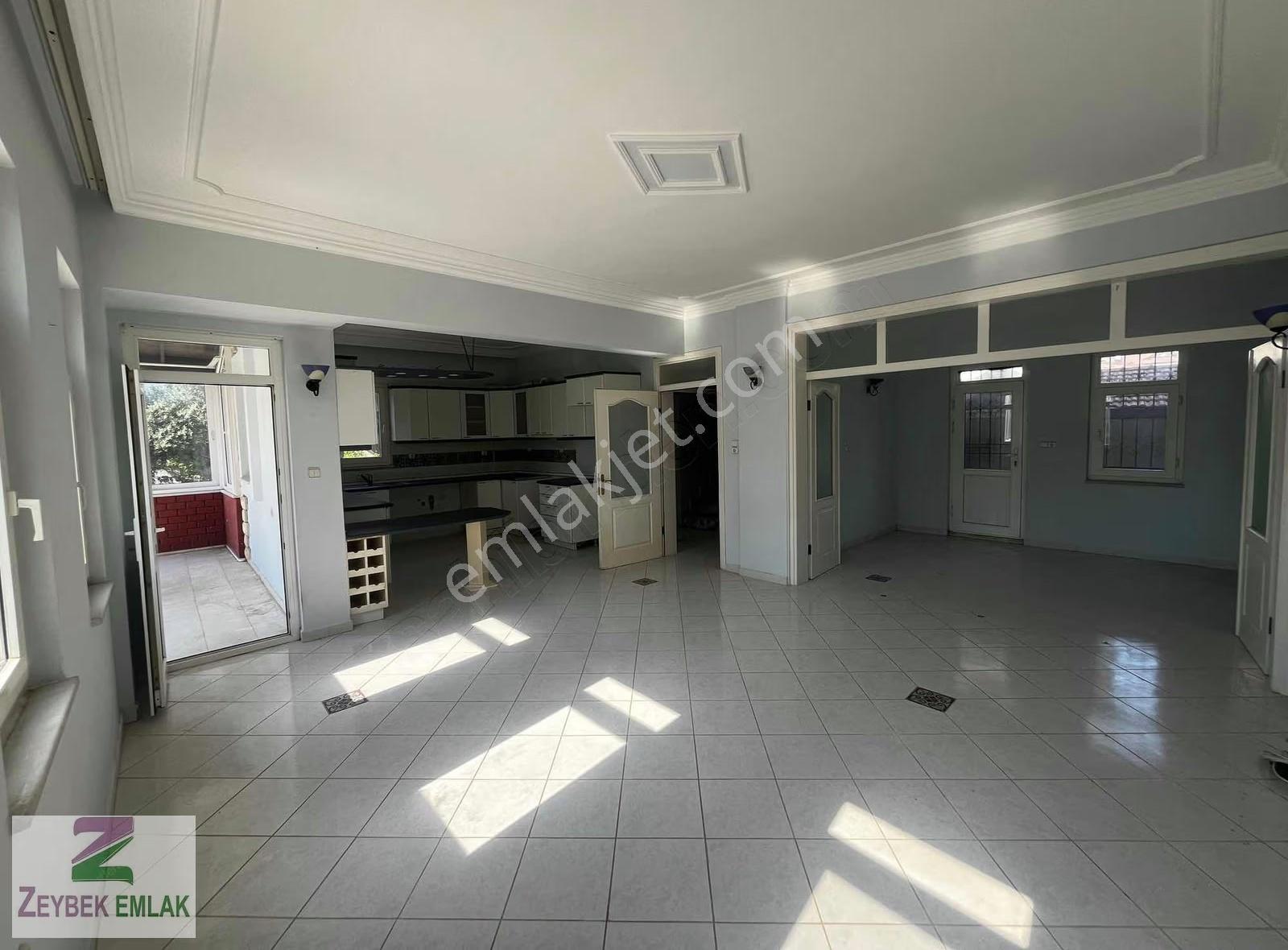 Foça Mahallesi Satılık 6+2 Villa - Görsel 19