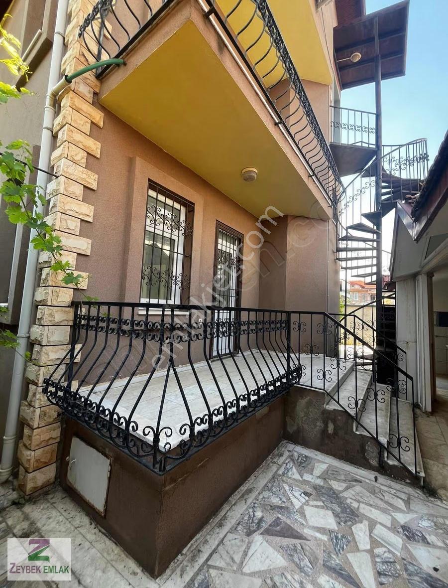 Foça Mahallesi Satılık 6+2 Villa - Görsel 23