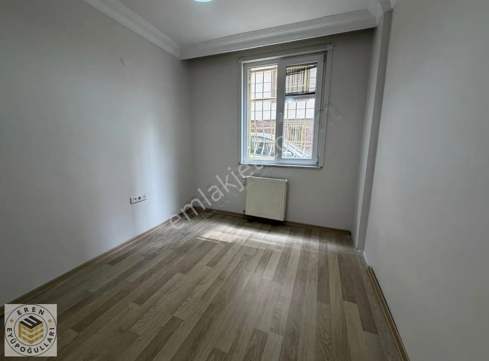 B.paşa Yenidoğan Mah. 3+1 Düz Giriş Balkonlu Satılık Daire - Görsel 5