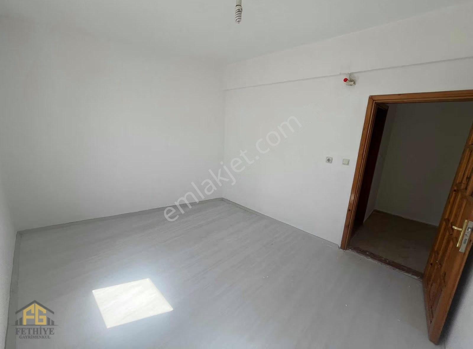 Taşyaka Mah. Cadde Üzeri Kiralık 3+1 Geniş Ofis - Görsel 5