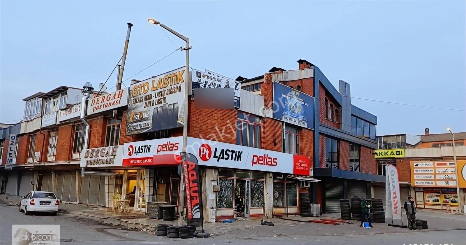 Aykent Sanayi Sitesi Merkezinde Süper 200 M2 Köşe Satılık Dükkan - Görsel 17