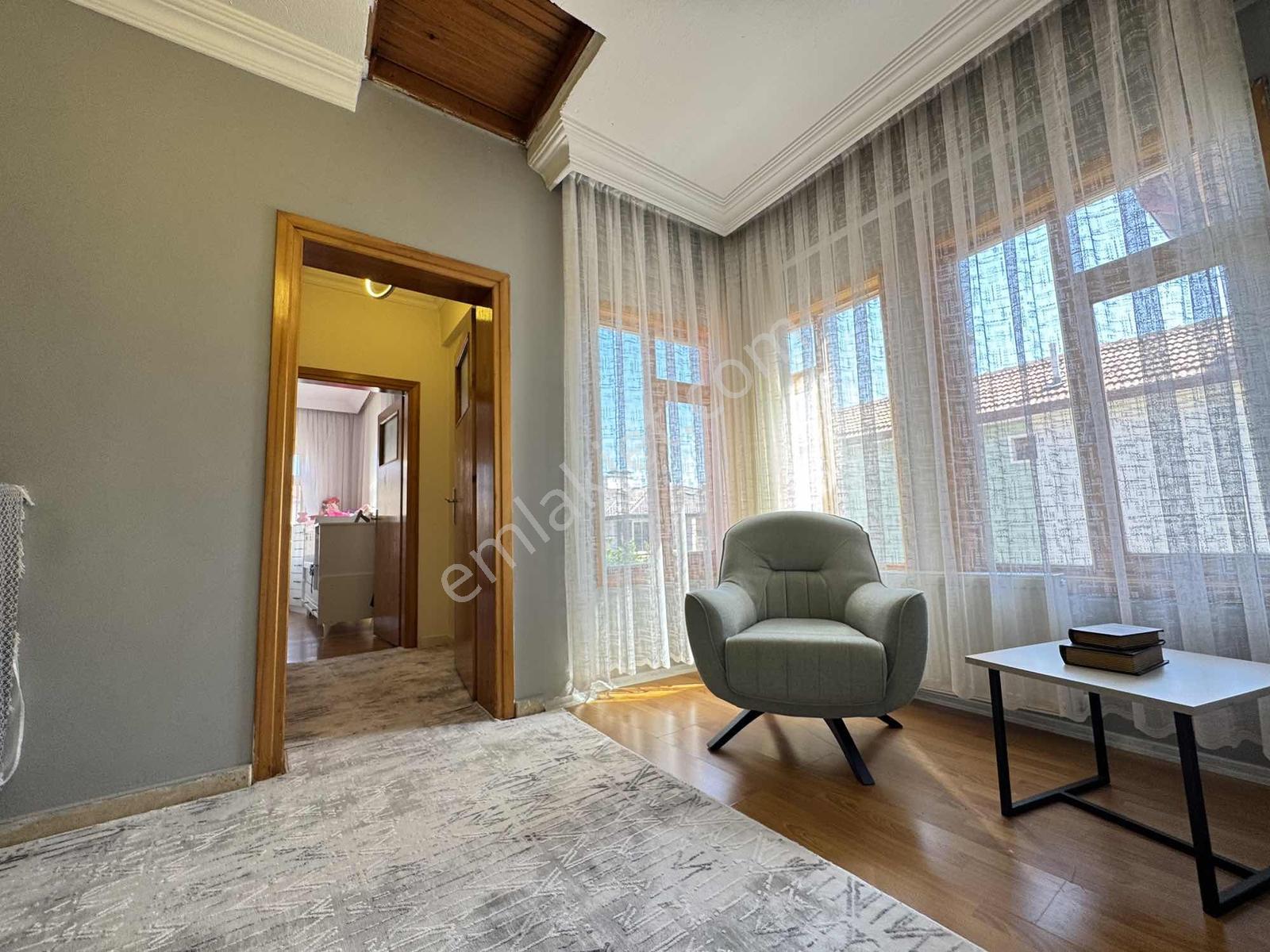 Buharada Müstakil Yaşam Alanı, Geniş Bahçeli 3+1 Villa - Görsel 24