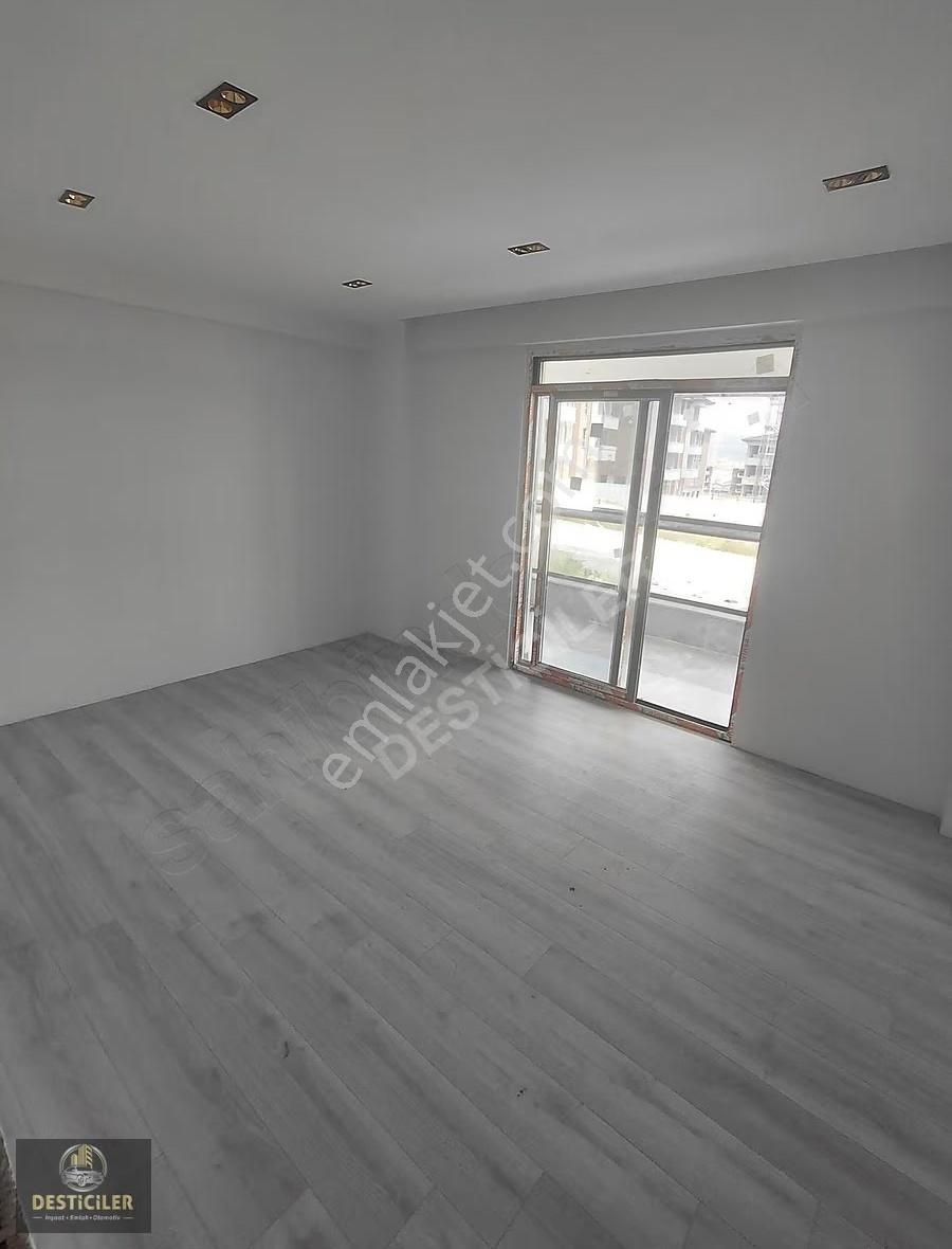 Lt-yaşamkent Mah.220 M2,ö. Garaj ,hobi Bahçeli 4+1 Akıllı Daire - Görsel 8