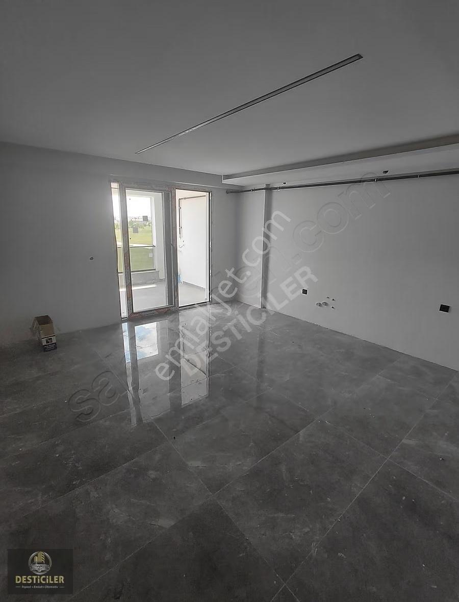 Lt-yaşamkent Mah.220 M2,ö. Garaj ,hobi Bahçeli 4+1 Akıllı Daire - Görsel 3