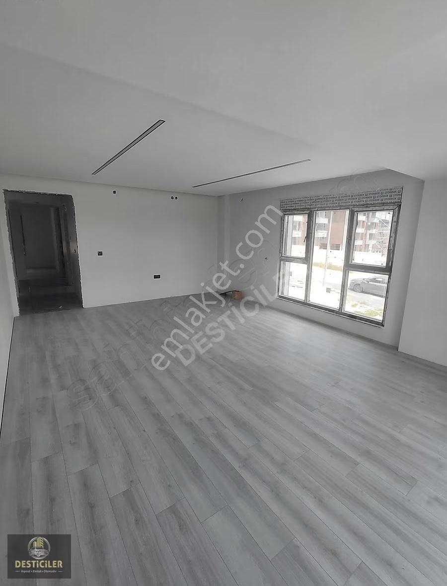 Lt-yaşamkent Mah.220 M2,ö. Garaj ,hobi Bahçeli 4+1 Akıllı Daire - Görsel 2