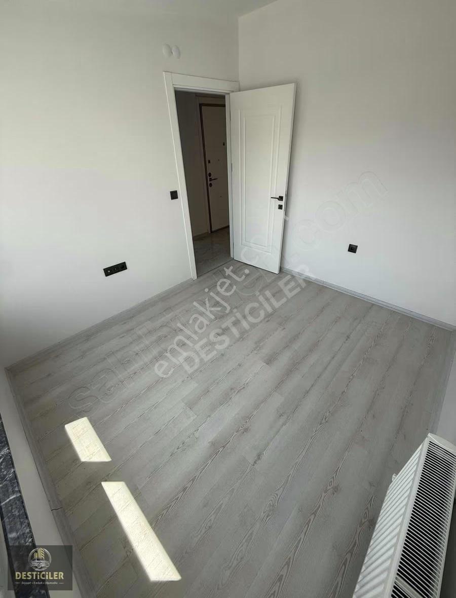 Ad-desticiler Kurtuluş Adliye Yakını 4+1 Dublex Sıfır Daire - Görsel 11