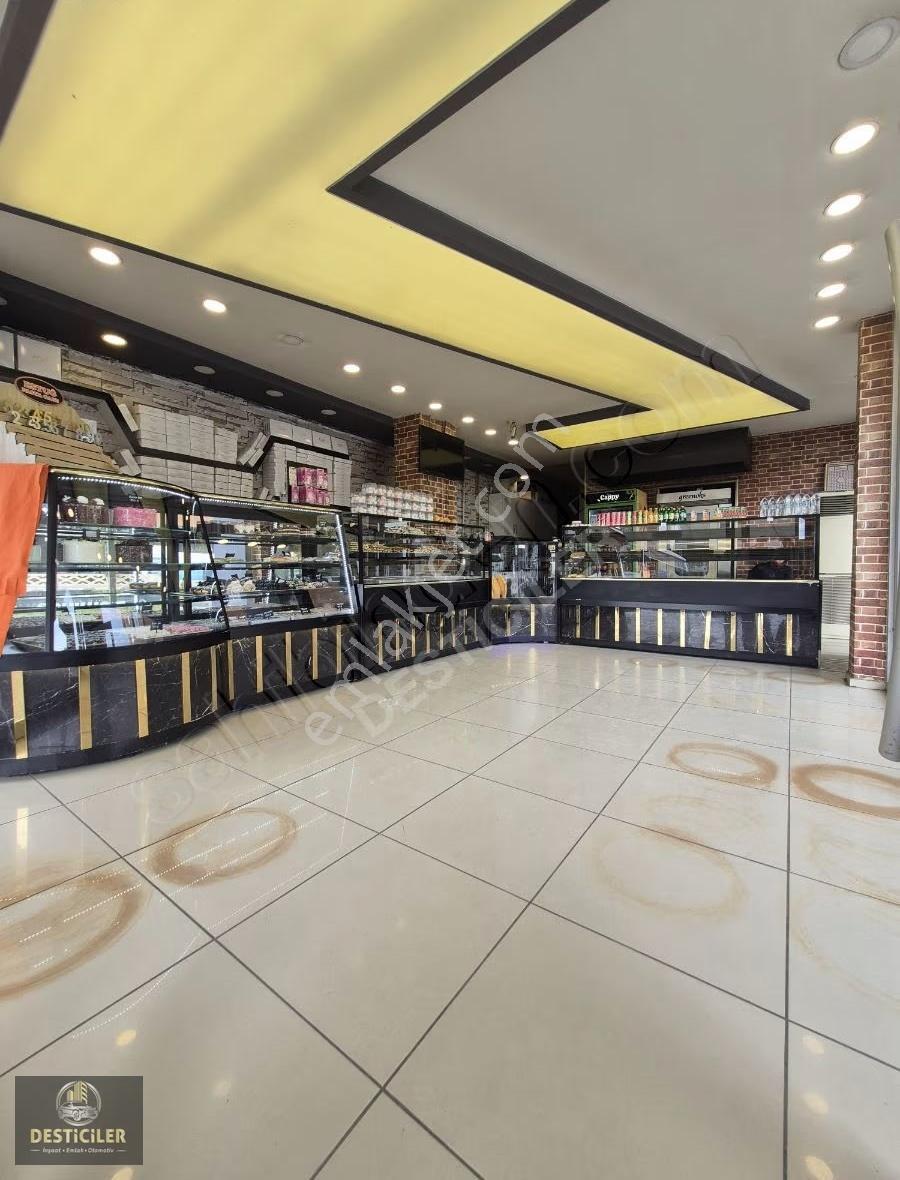 Hg-233 Ertaş Cd. 100 M2 Kapalı -475 M2 Bahçeli- Devren İşyeri
