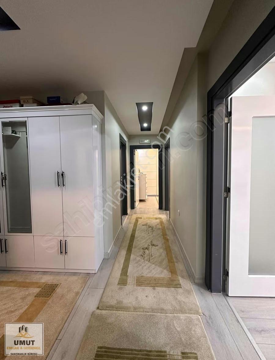 Şerefiye'de Coğaz Petrol Yanı Site İçinde Satılık 3+1 Lux Daire - Görsel 16