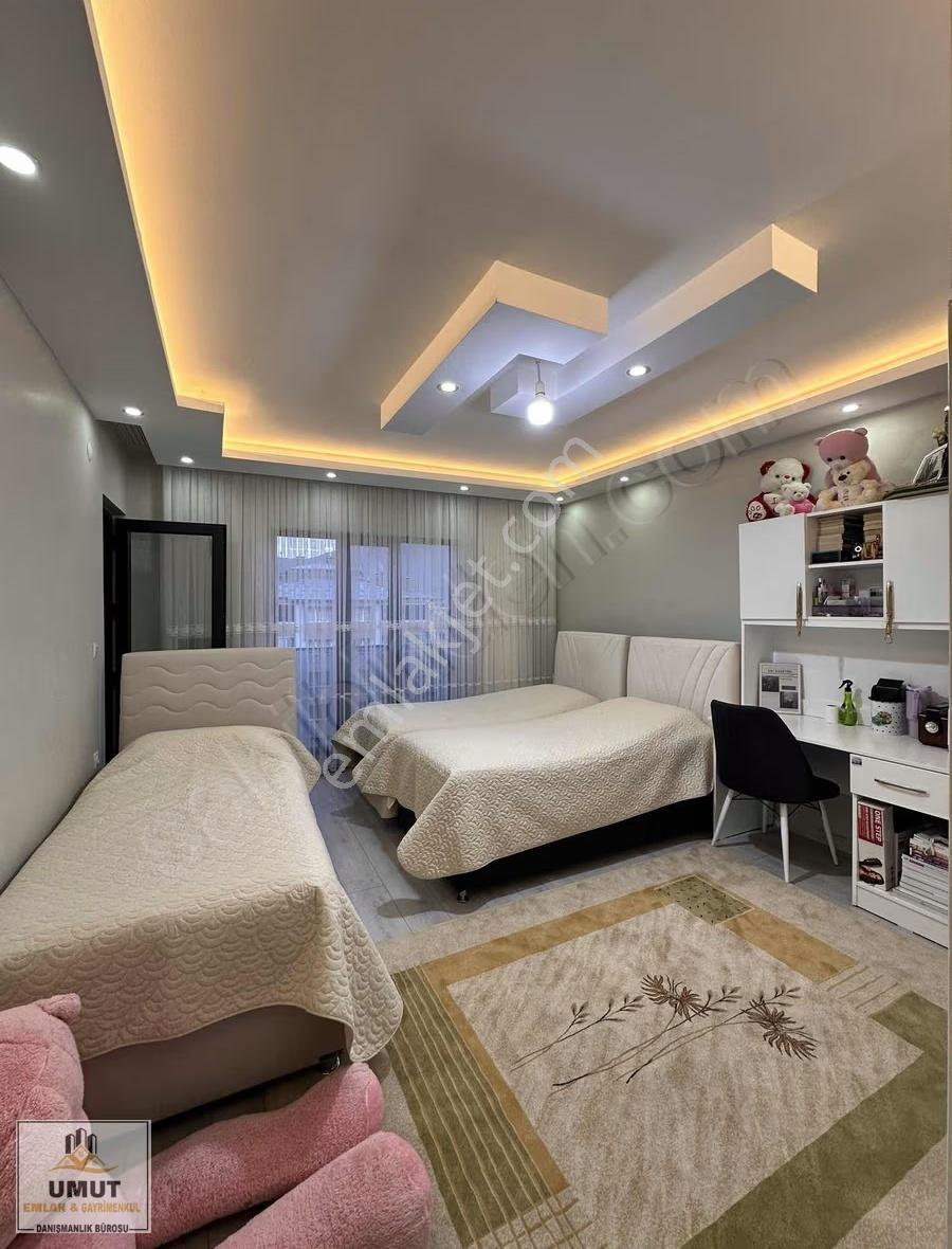 Şerefiye'de Coğaz Petrol Yanı Site İçinde Satılık 3+1 Lux Daire - Görsel 26
