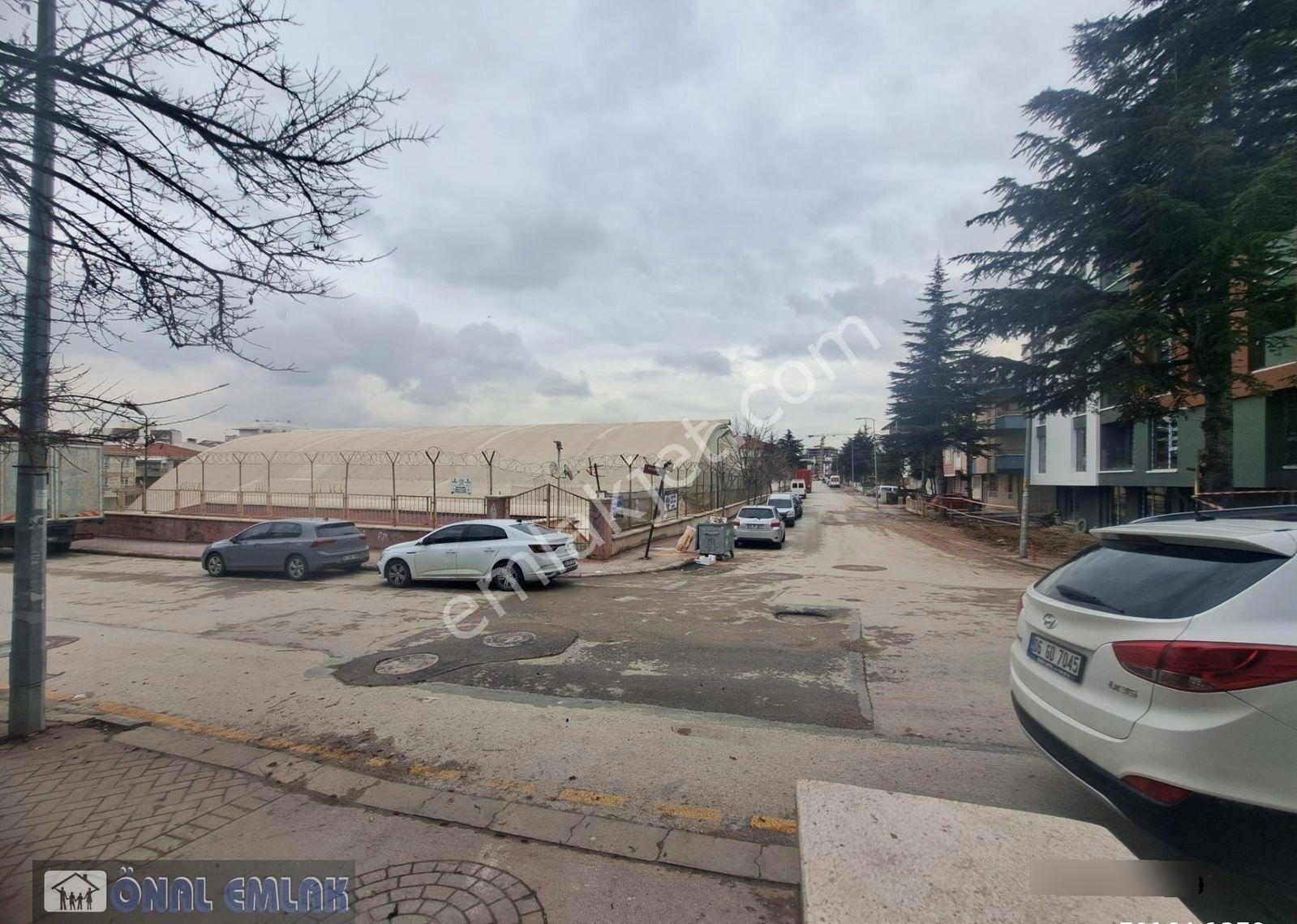 Önaldan Ankara Çankaya Naci Çakır Mah. 90m (45+45 Depolu) - Görsel 18